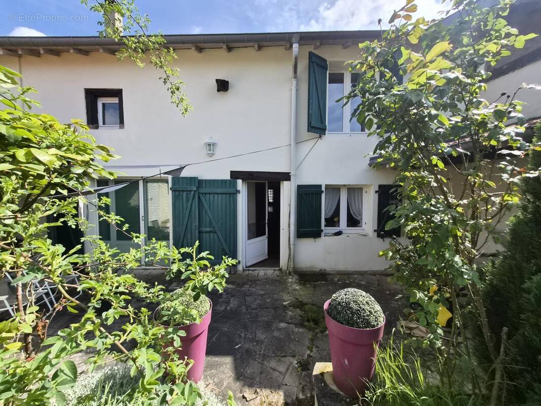 Maison à SEXEY-LES-BOIS