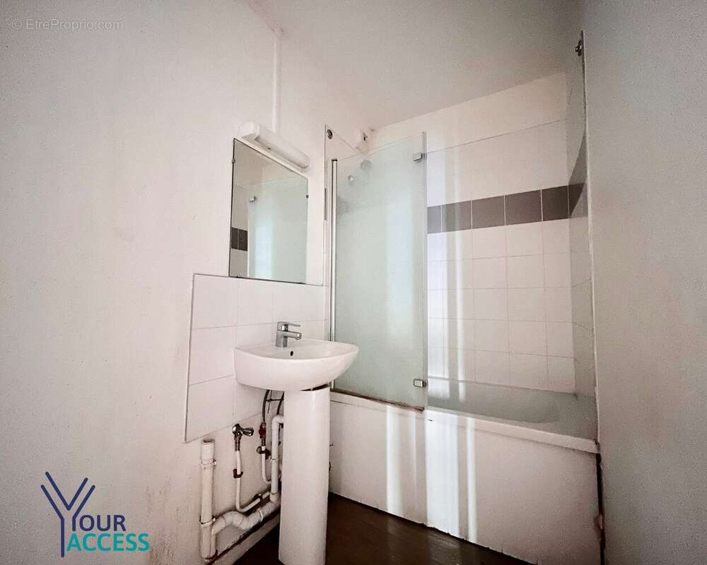 Appartement à MEYZIEU