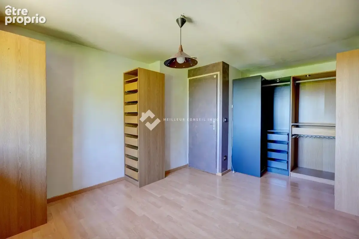 Maison 6 pièces 170 m² à vendre à Saint-Laurent-De-Mure (69720) - photo 7