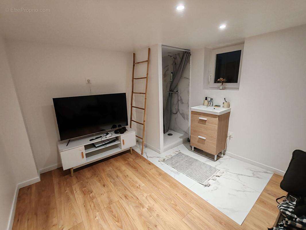 Maison à GARANCIERES