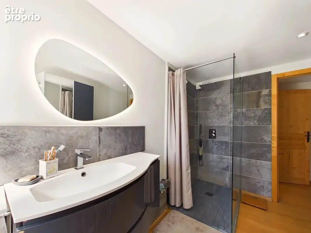 Une belle maison et une maison d'amis dans un cadre magnifique - photo 7