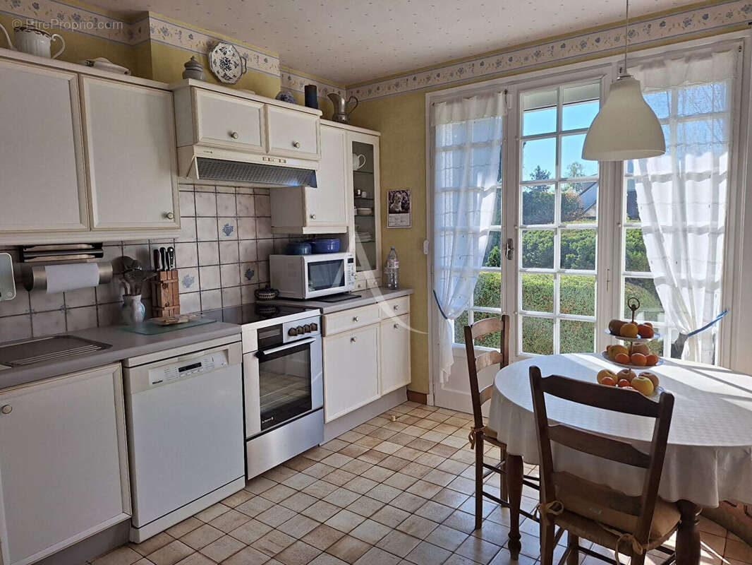 Maison à SAINT-REMY