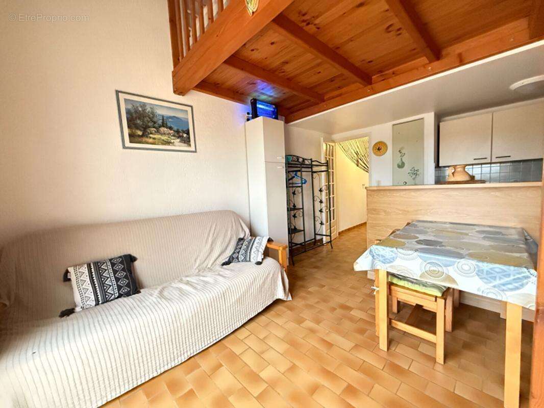 Maison à BORMES-LES-MIMOSAS