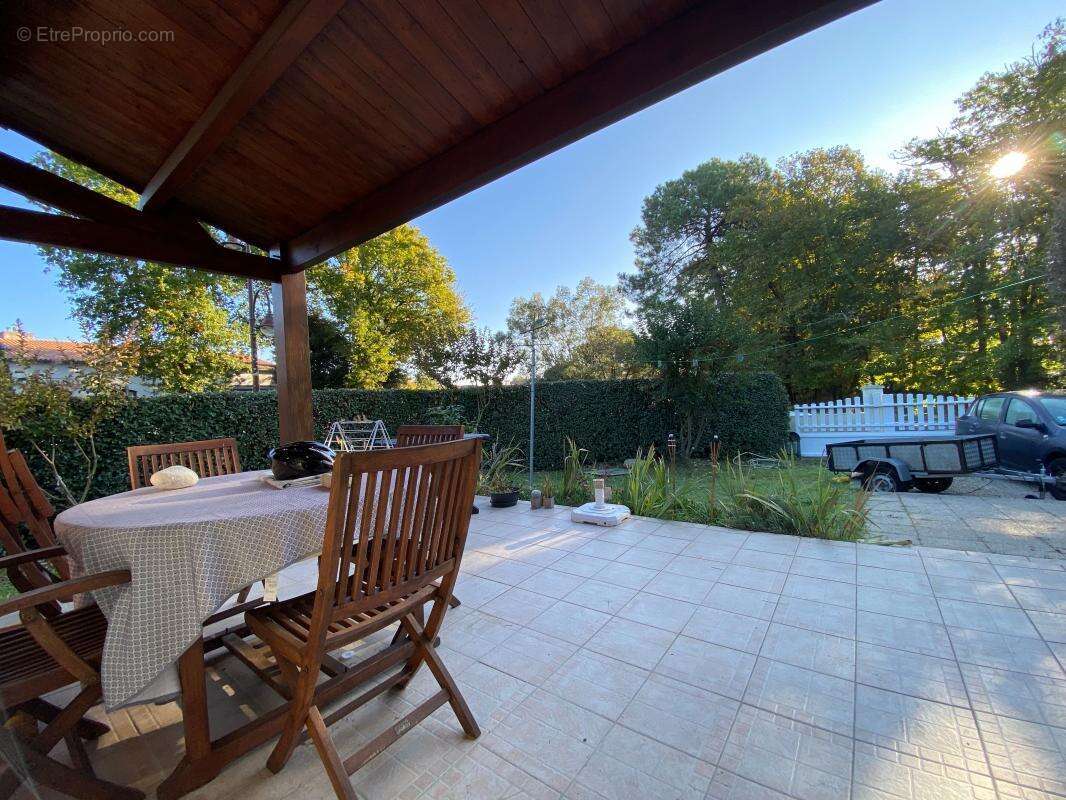 Maison à LES MATHES