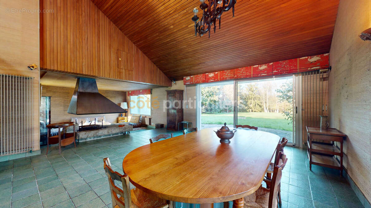 Maison à SAINT-PAIR-SUR-MER