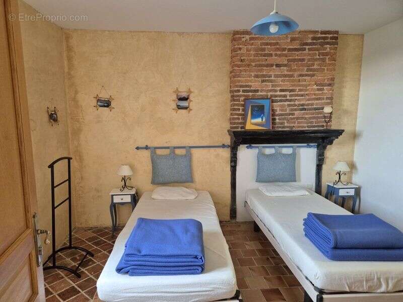 Maison à JOUE-SUR-ERDRE