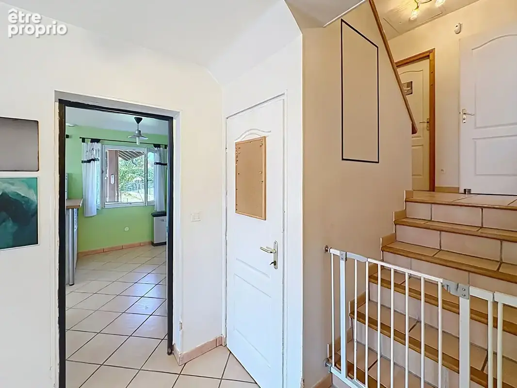 Maison Scientrier 5 pièces 89 ,40 m² habitables 122.90 m² utiles. - photo 8