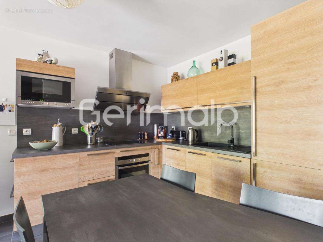 Appartement à GROISY