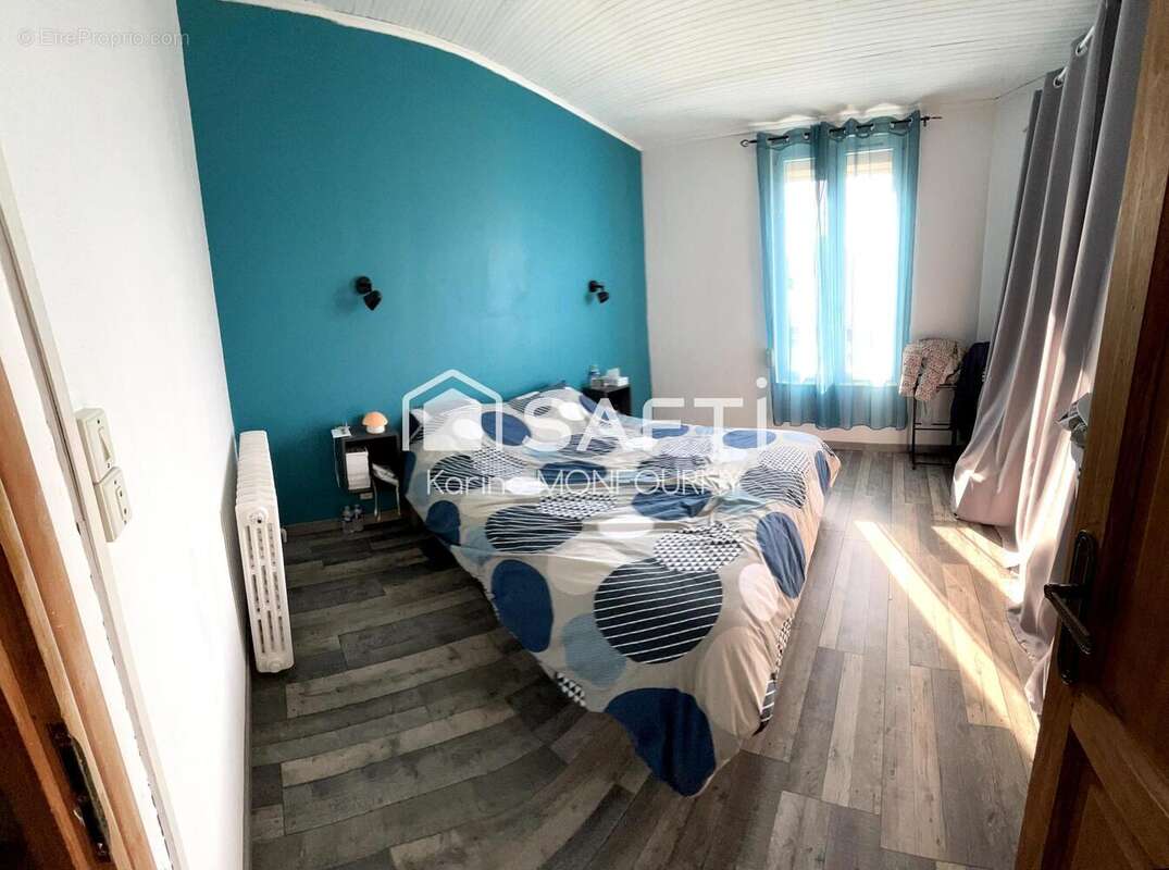 Maison 100 m² à Saint-Quentin  - photo 7