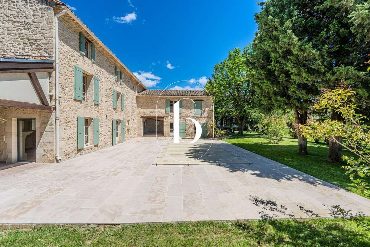Maison à UZES