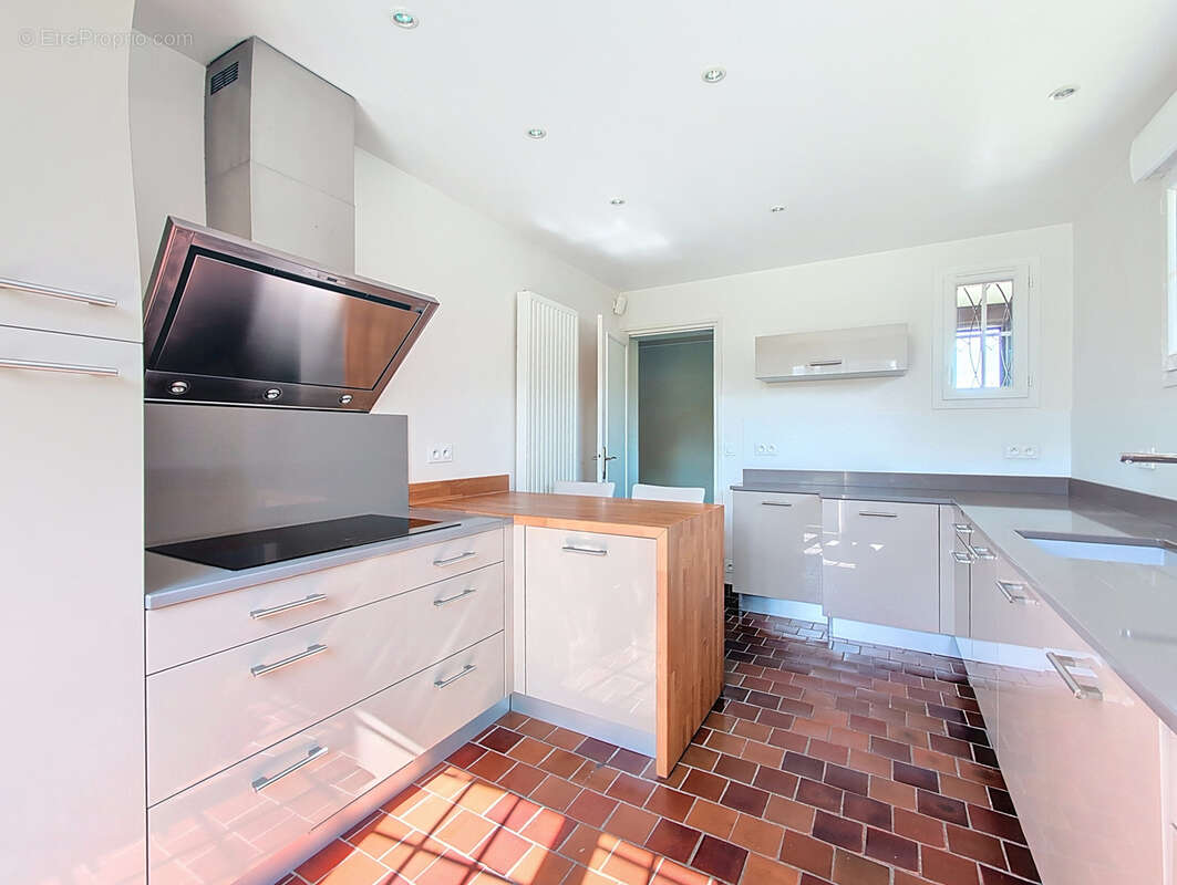 Maison à OUISTREHAM