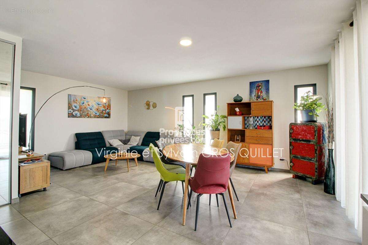 Maison à MONTASTRUC-LA-CONSEILLERE