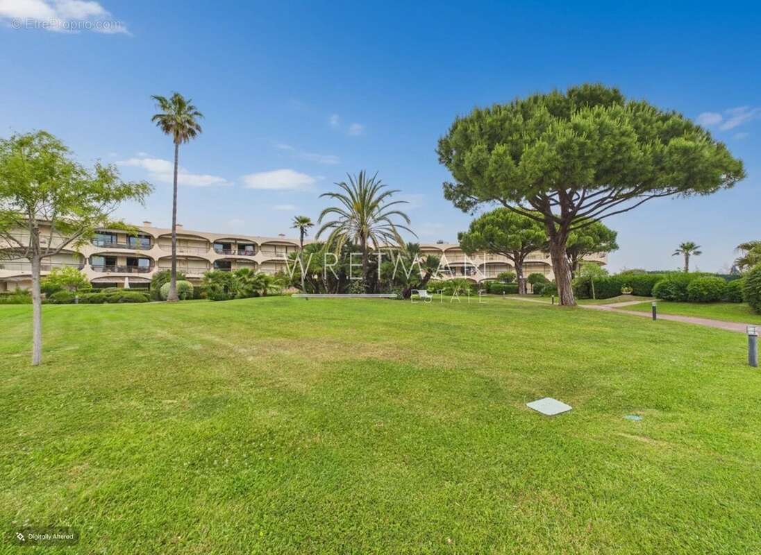 Appartement à VILLENEUVE-LOUBET