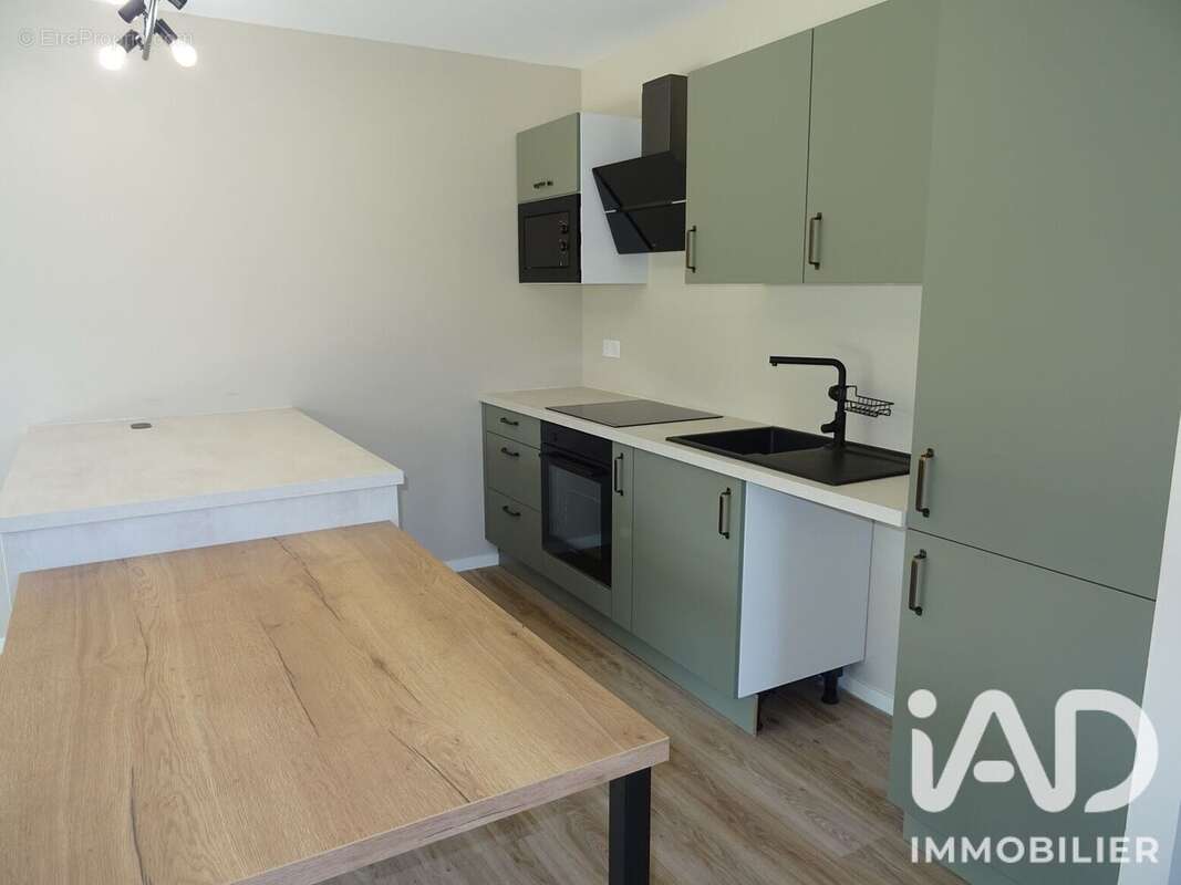 Maison 65 m² à Eysus  - photo 6