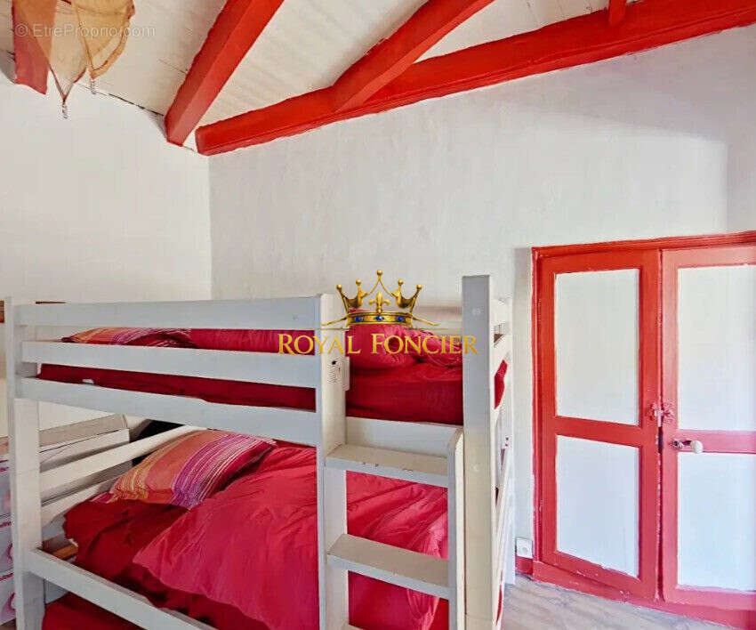 Maison 74 m² à Yzeures-Sur-Creuse  - photo 8
