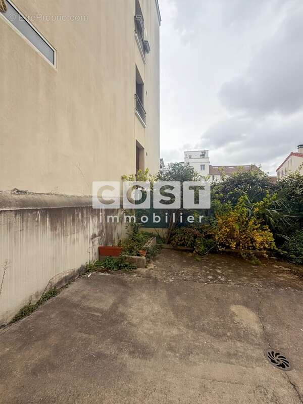 Appartement à ASNIERES-SUR-SEINE