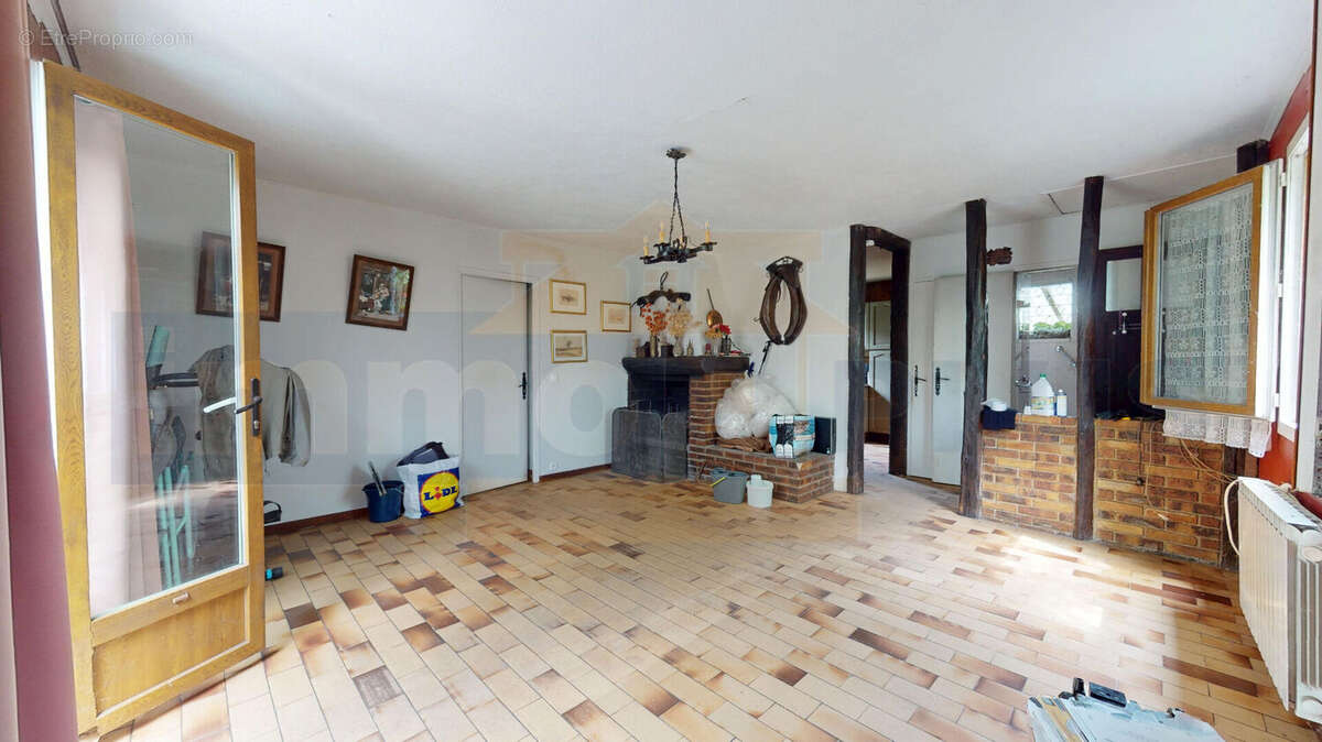 Maison à SAINT-CYR-L'ECOLE