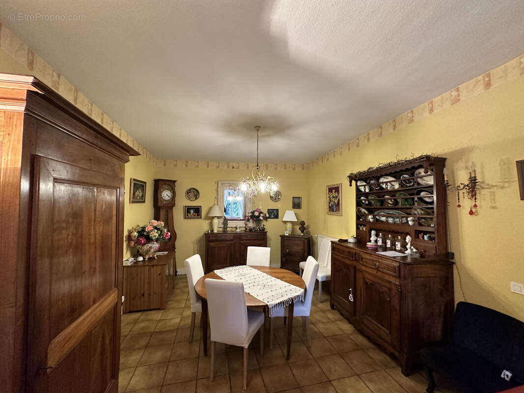 Maison à BELLAC