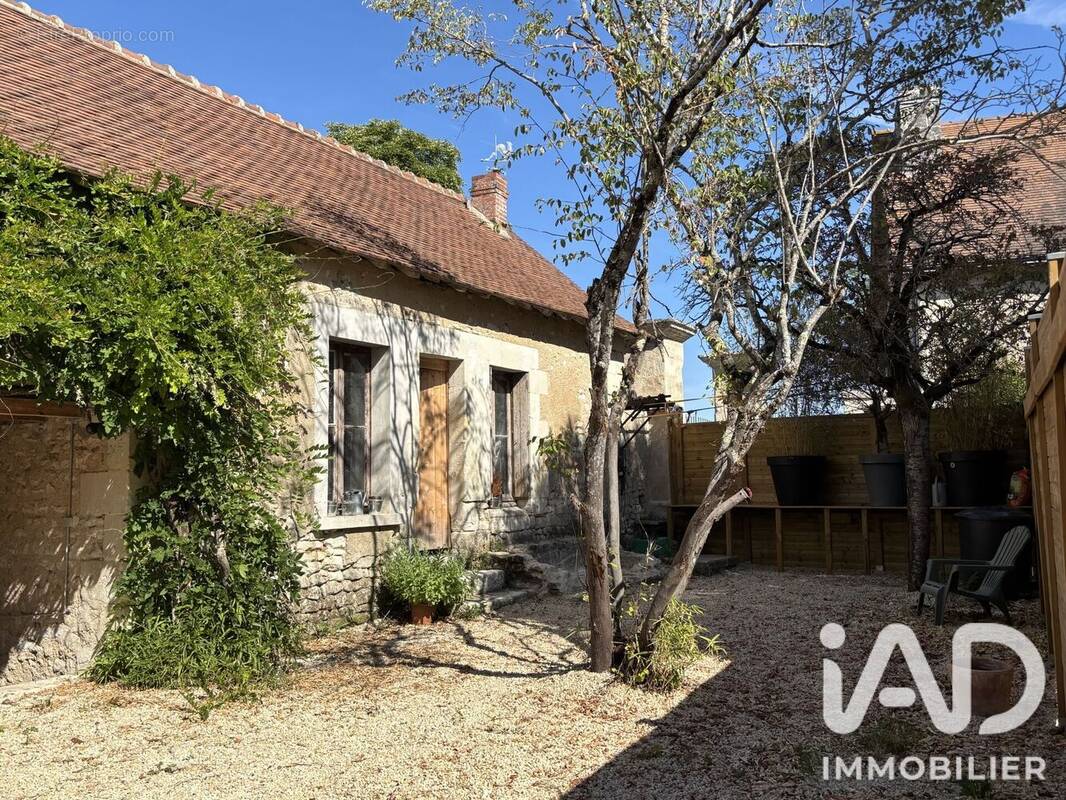 Photo 1 - Maison à CHATELLERAULT
