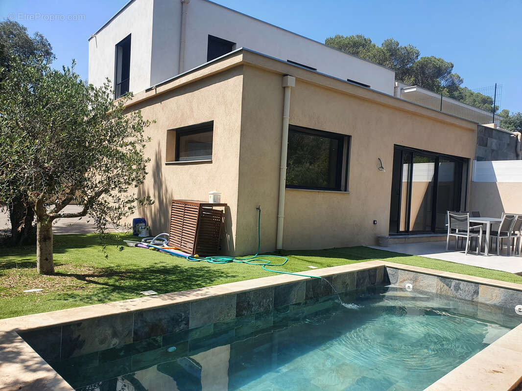 Maison à SAINT-RAPHAEL