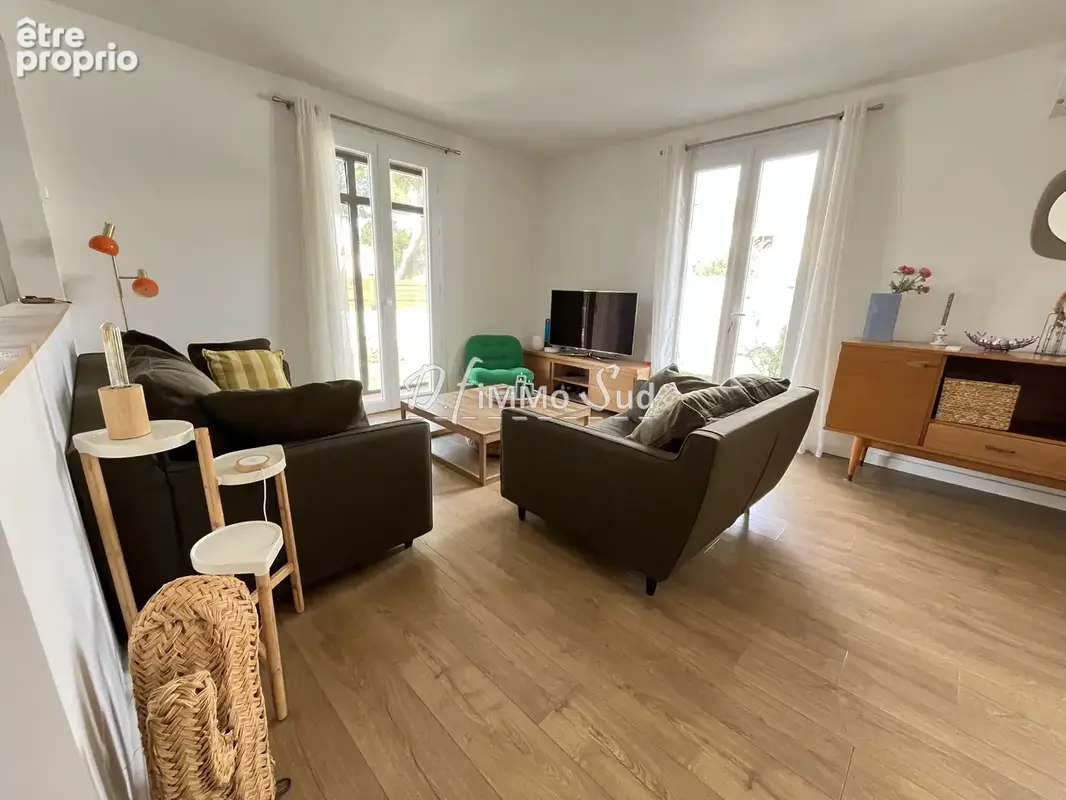 Maison t5, 3 faces avec garage, terrasses et exterieur - photo 14