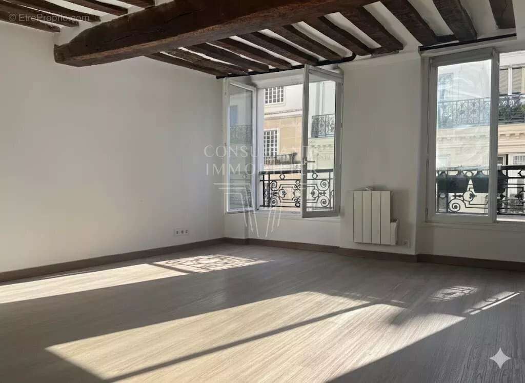 Appartement à PARIS-6E