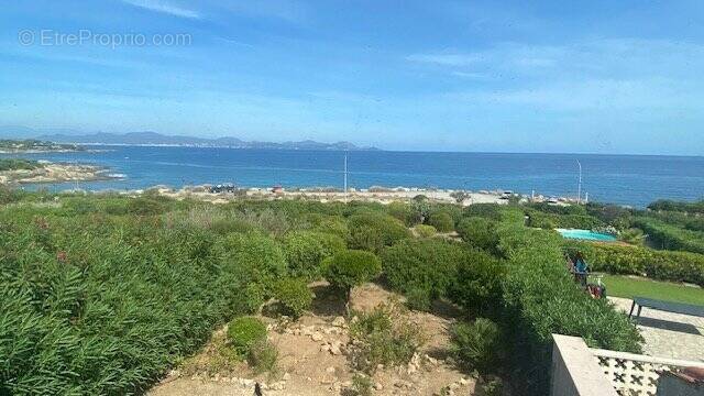 Maison à LES ISSAMBRES