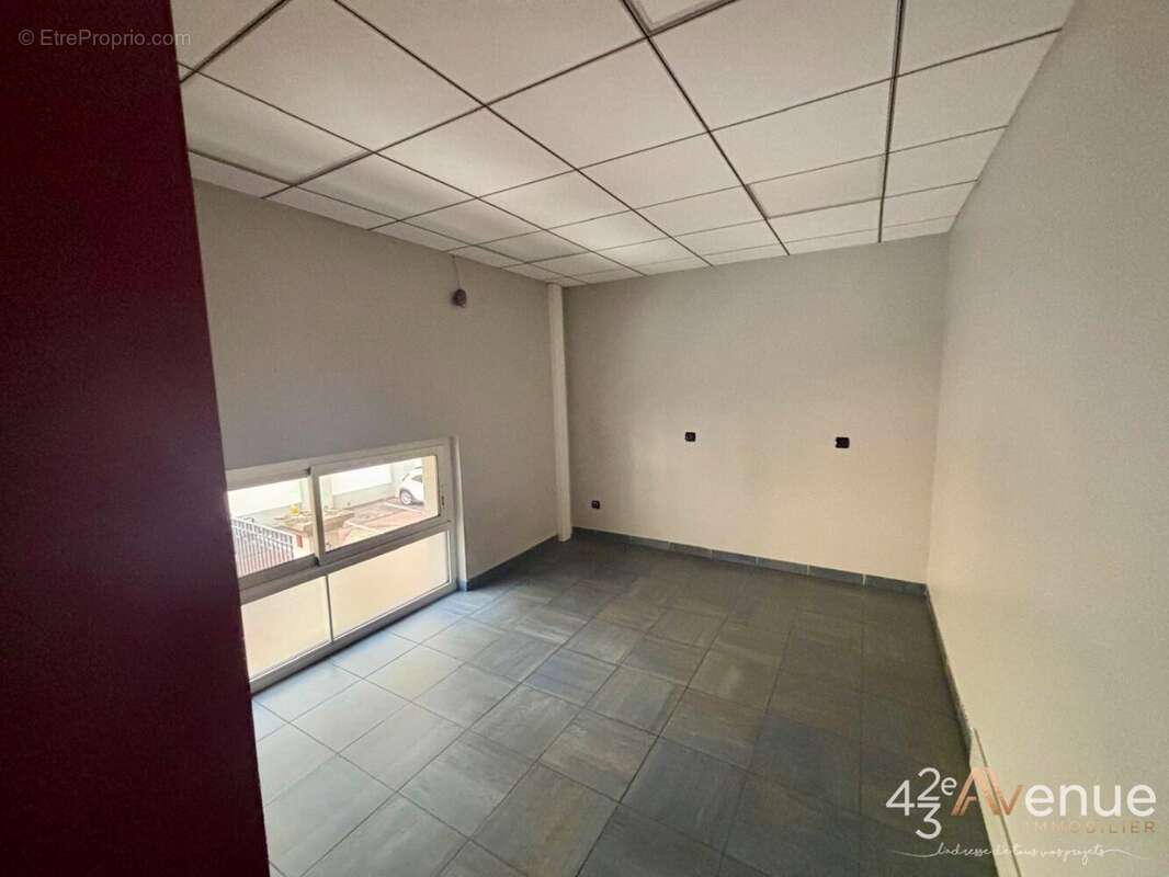 Commerce à SAINT-ETIENNE