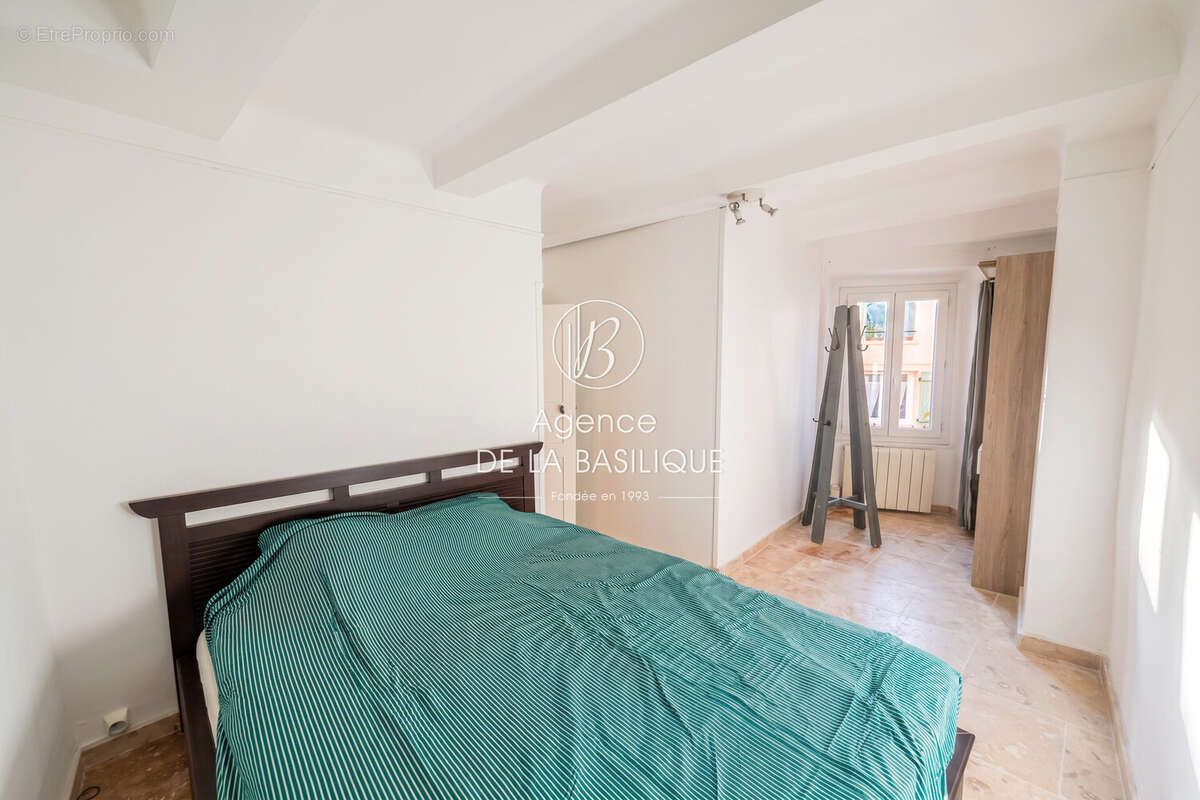 Maison 62 m² à Saint-Maximin-La-Sainte-Baume  - photo 7