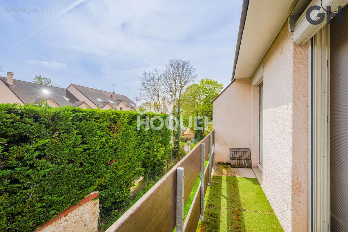 Appartement à SOISY-SUR-SEINE