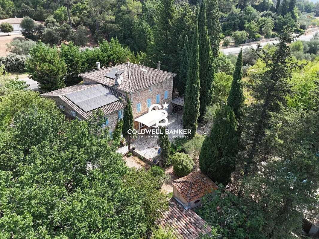 Bastide d'exception à lorgues : l'art de vivre provençal entre tradition et modernité - photo 36