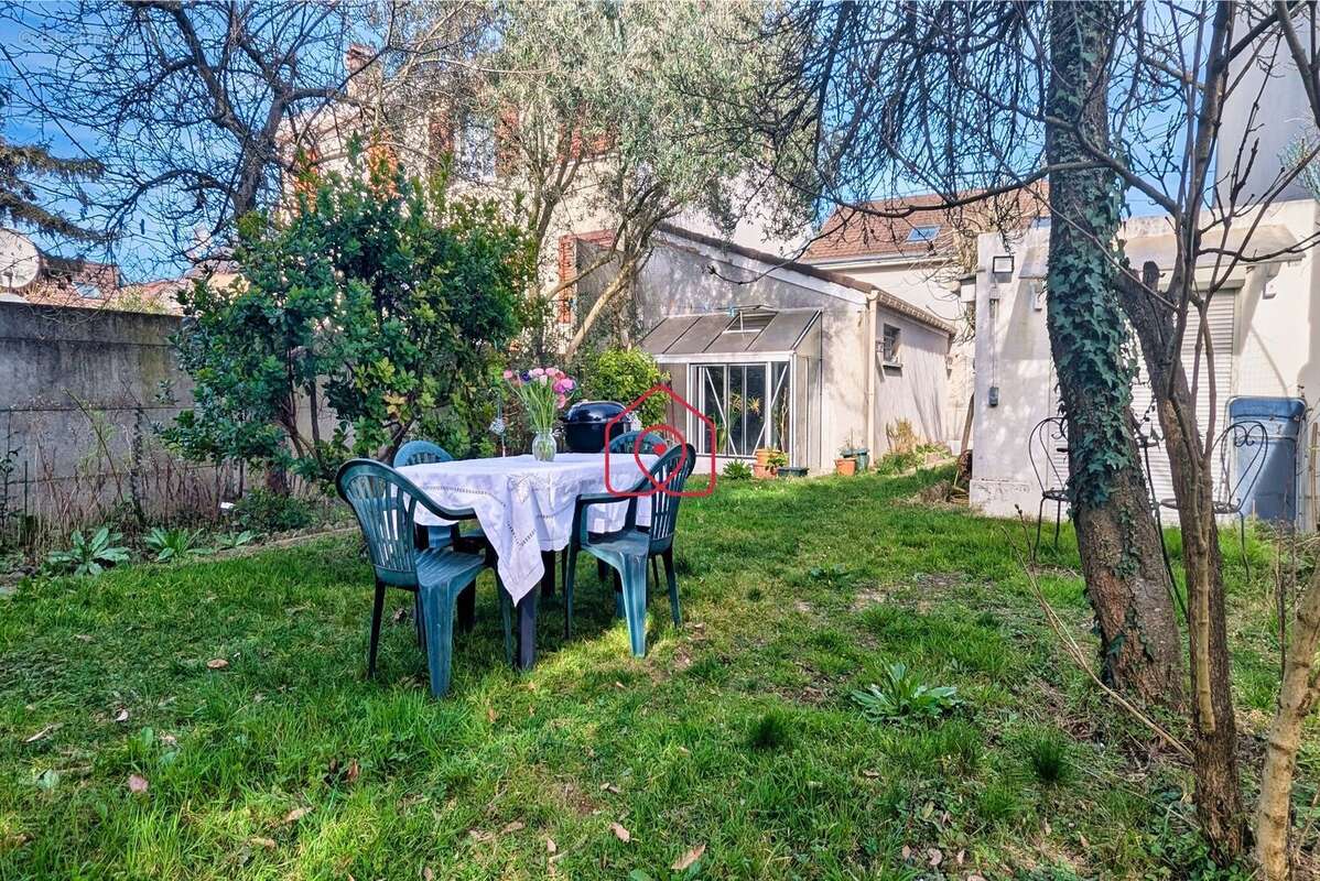 Maison à VITRY-SUR-SEINE