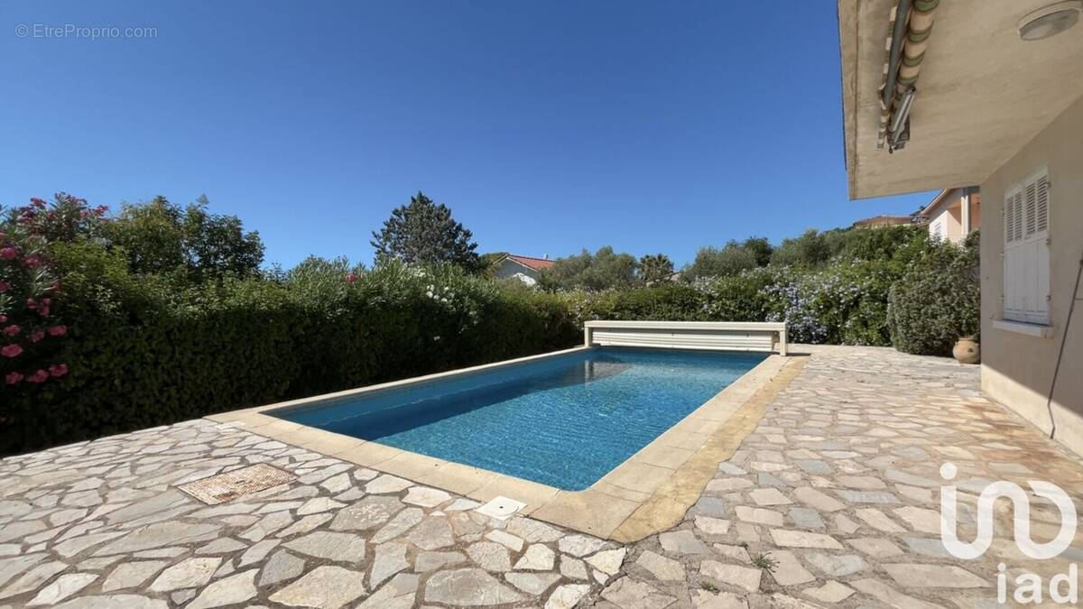 Photo 1 - Maison à TOULON