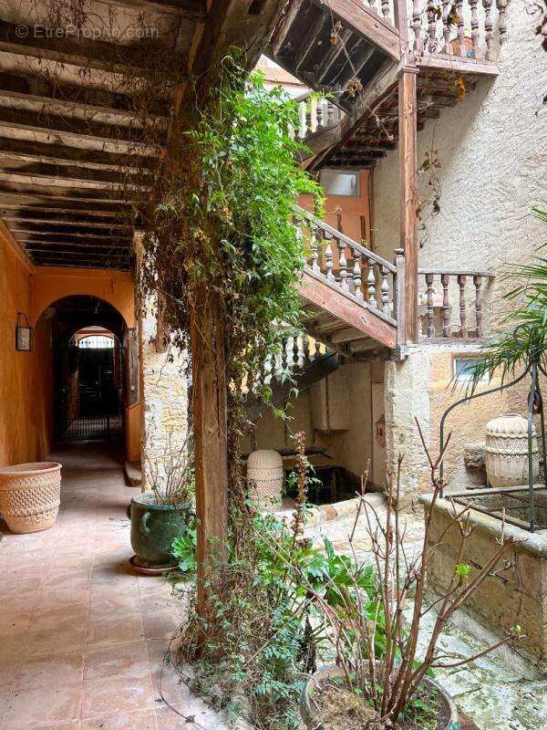 Maison à LECTOURE