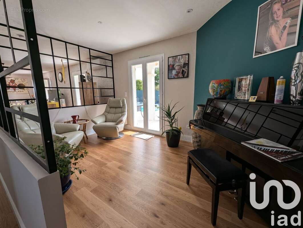 Photo 3 - Maison à BOUTIERS-SAINT-TROJAN