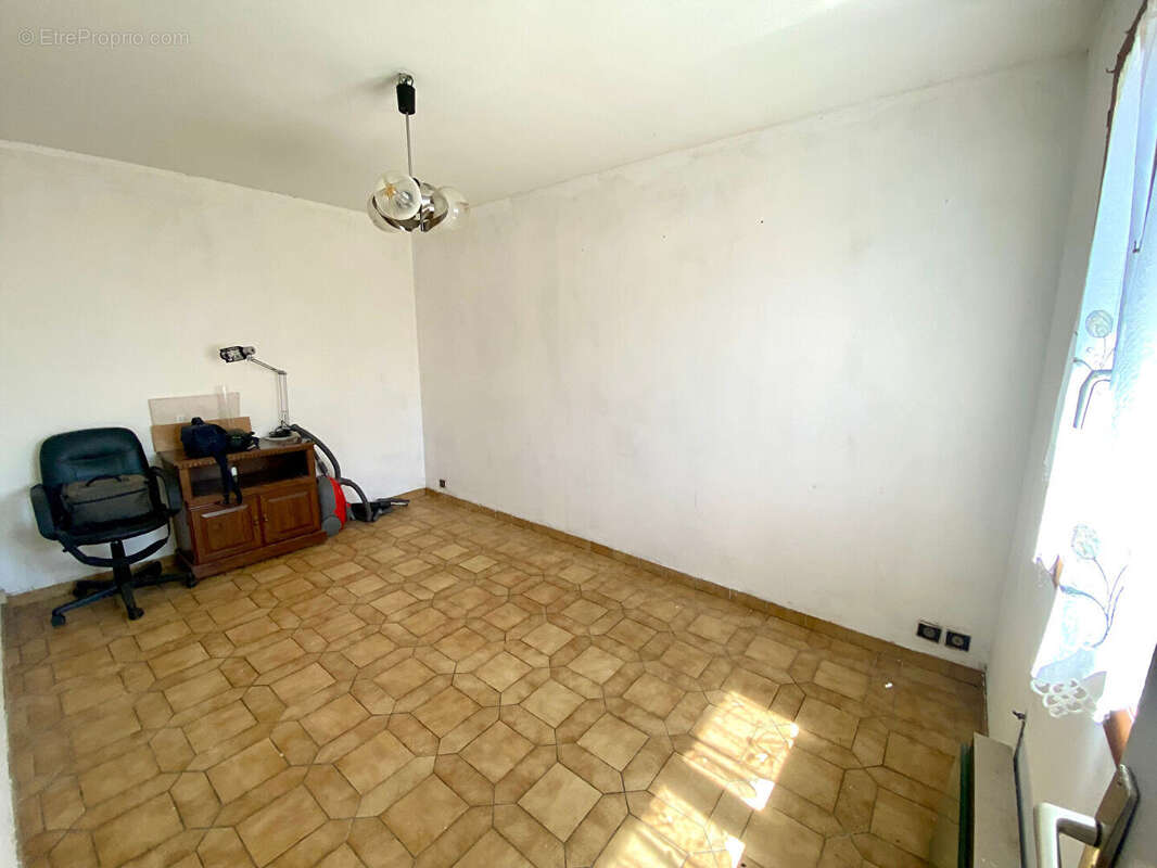 Maison à SARTROUVILLE