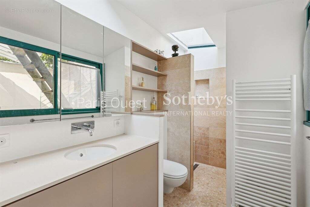 Maison à PARIS-20E