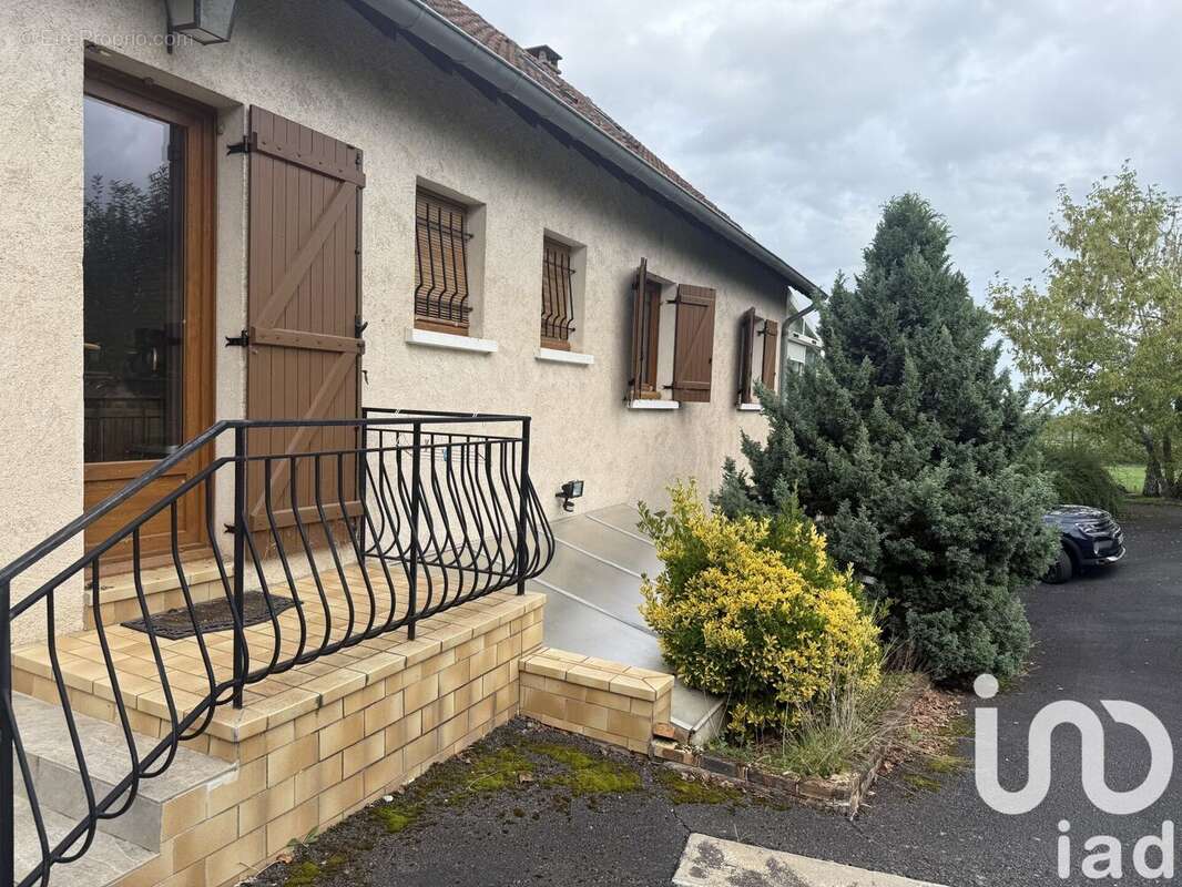 Photo 2 - Maison à BOURBON-LANCY