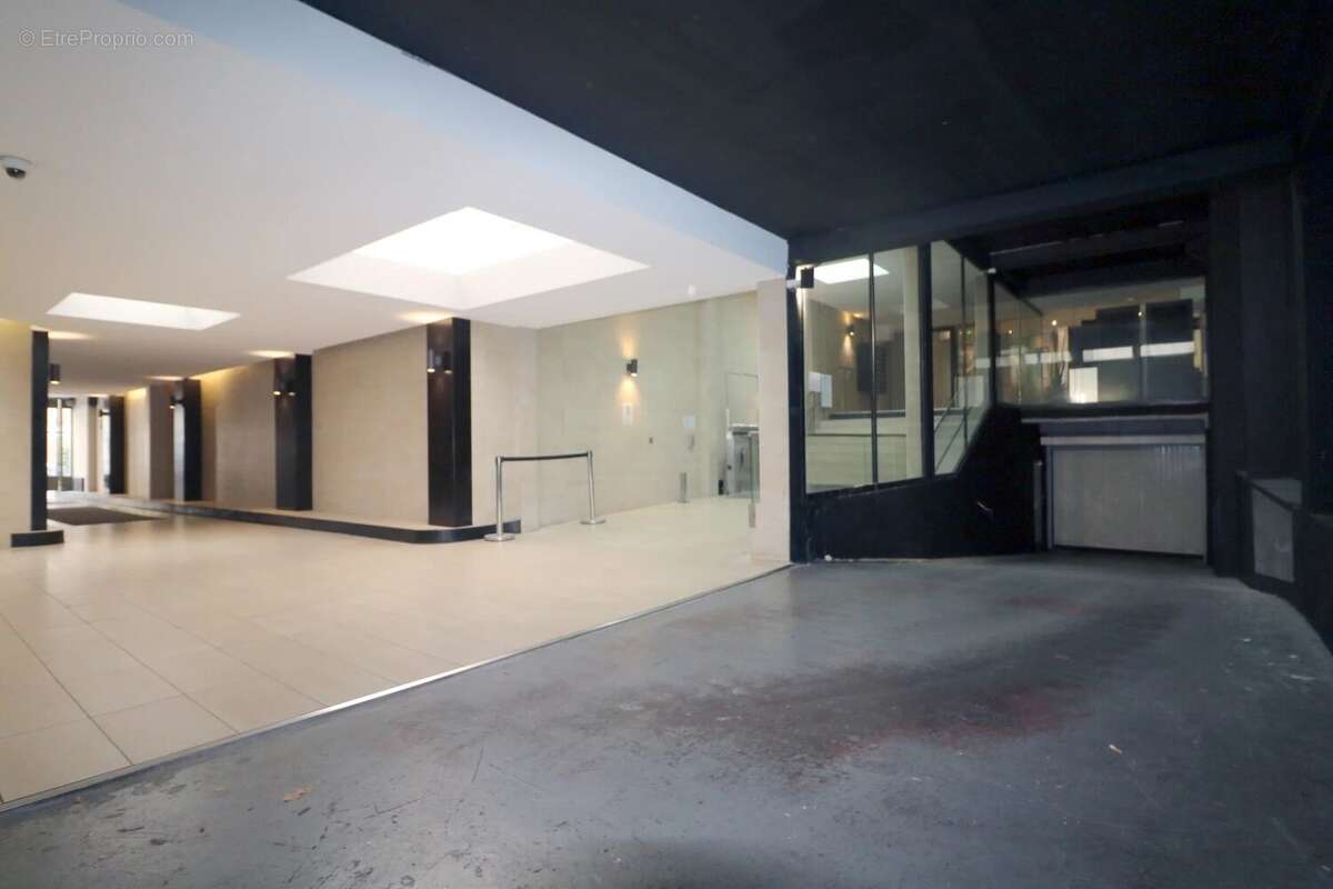 Parking à VERSAILLES