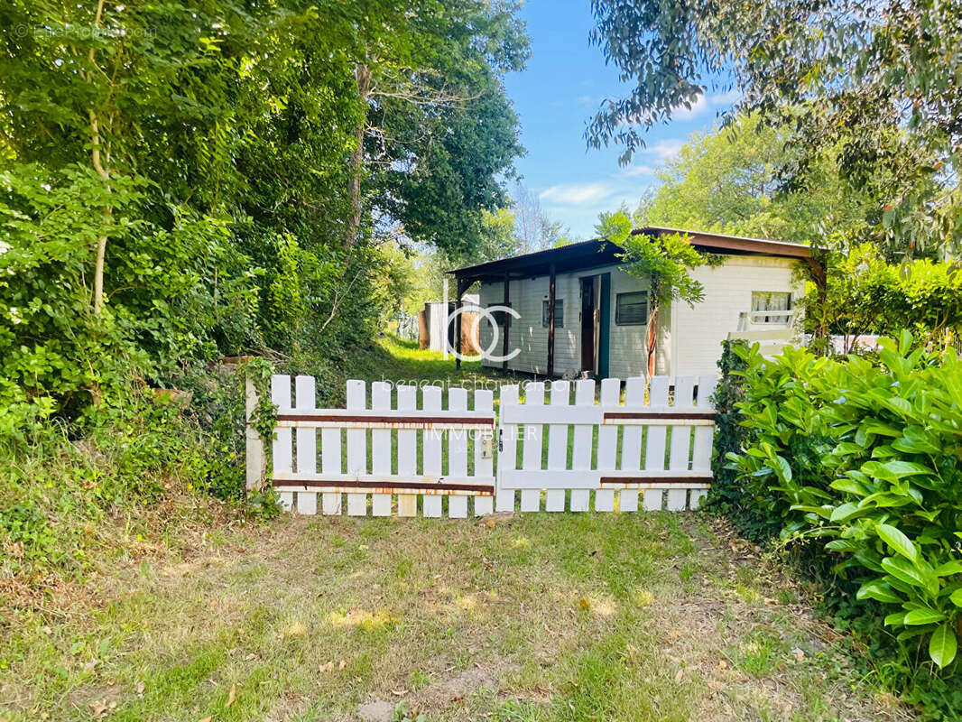 Maison LE TOUR DU PARC - 88 m2 - cadre verdoyant - 1050 m2 de terrain - photo 11