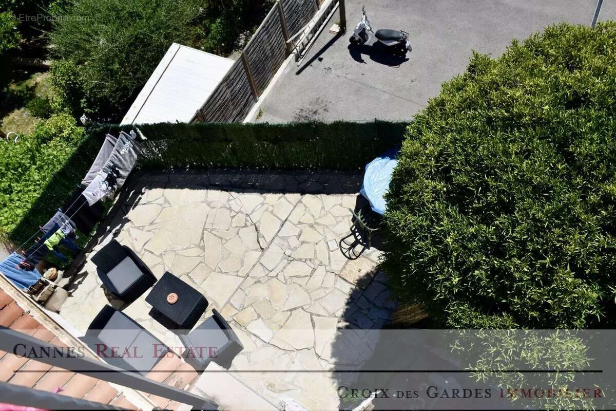 Appartement à LE CANNET