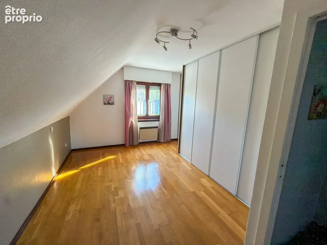 Maison 6 pièces 150 m² à vendre à Lys-Lez-Lannoy (59390) - photo 8