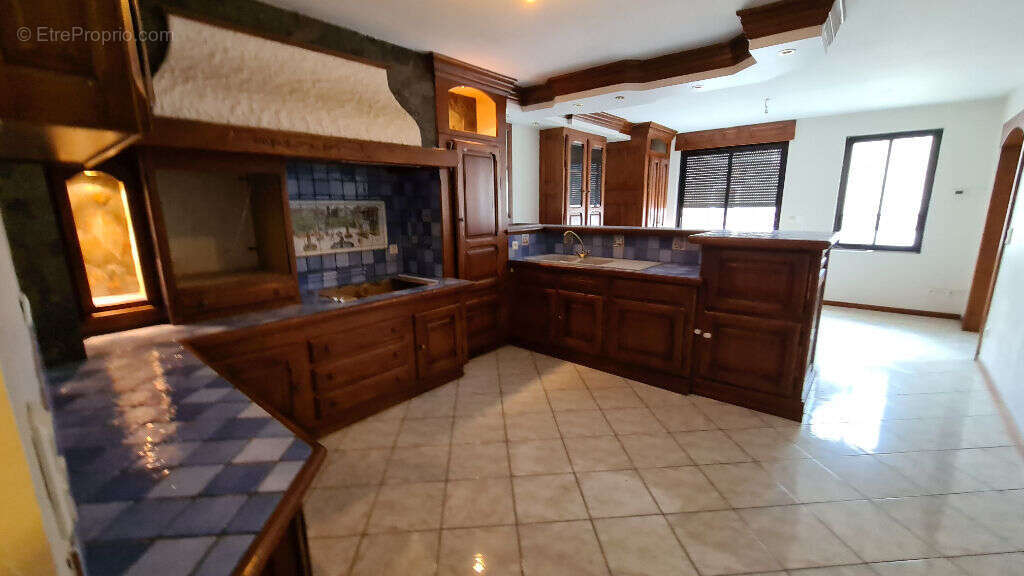 Maison à SAINT-PIERRE-EN-FAUCIGNY