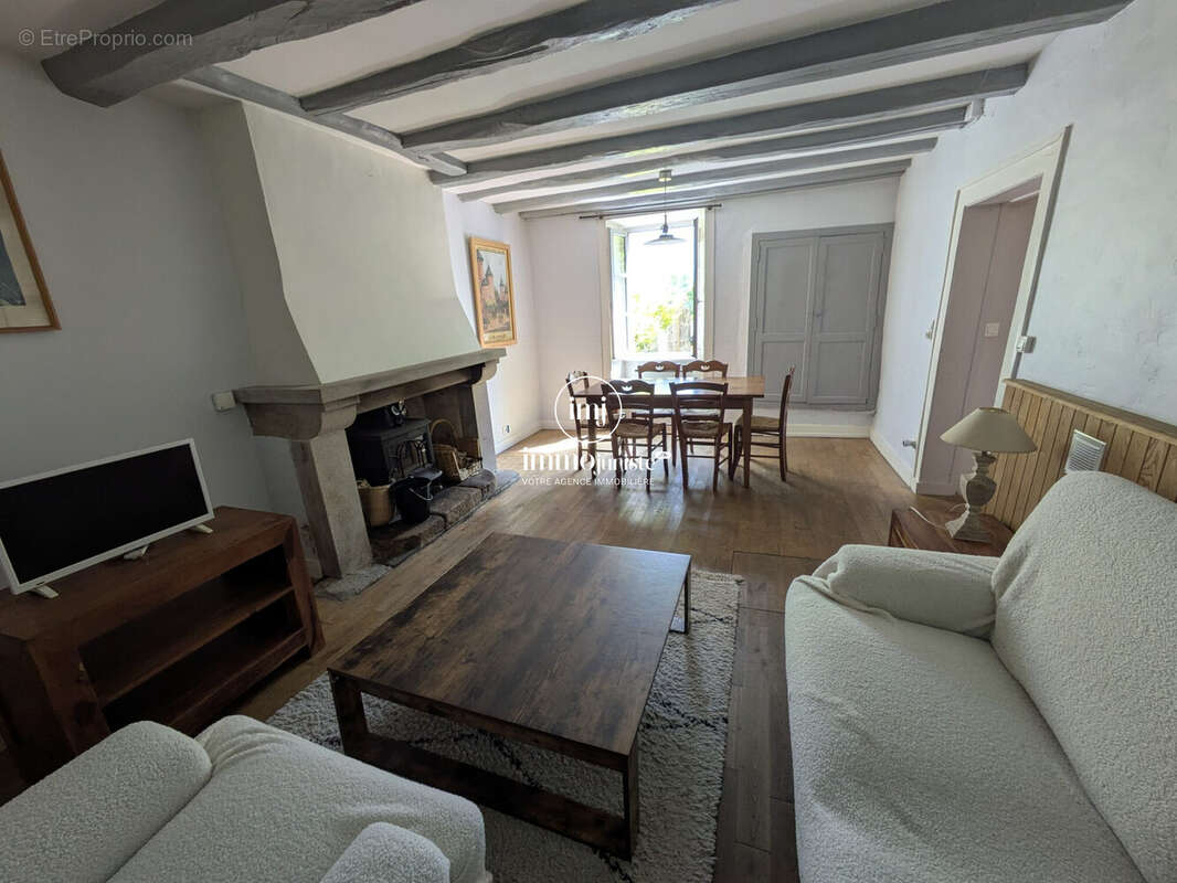 Maison 99 m² à Saint-Yrieix-Sous-Aixe  - photo 4