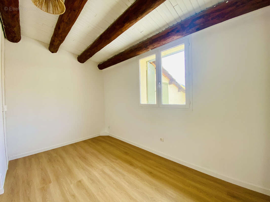 Appartement à BUIS-LES-BARONNIES