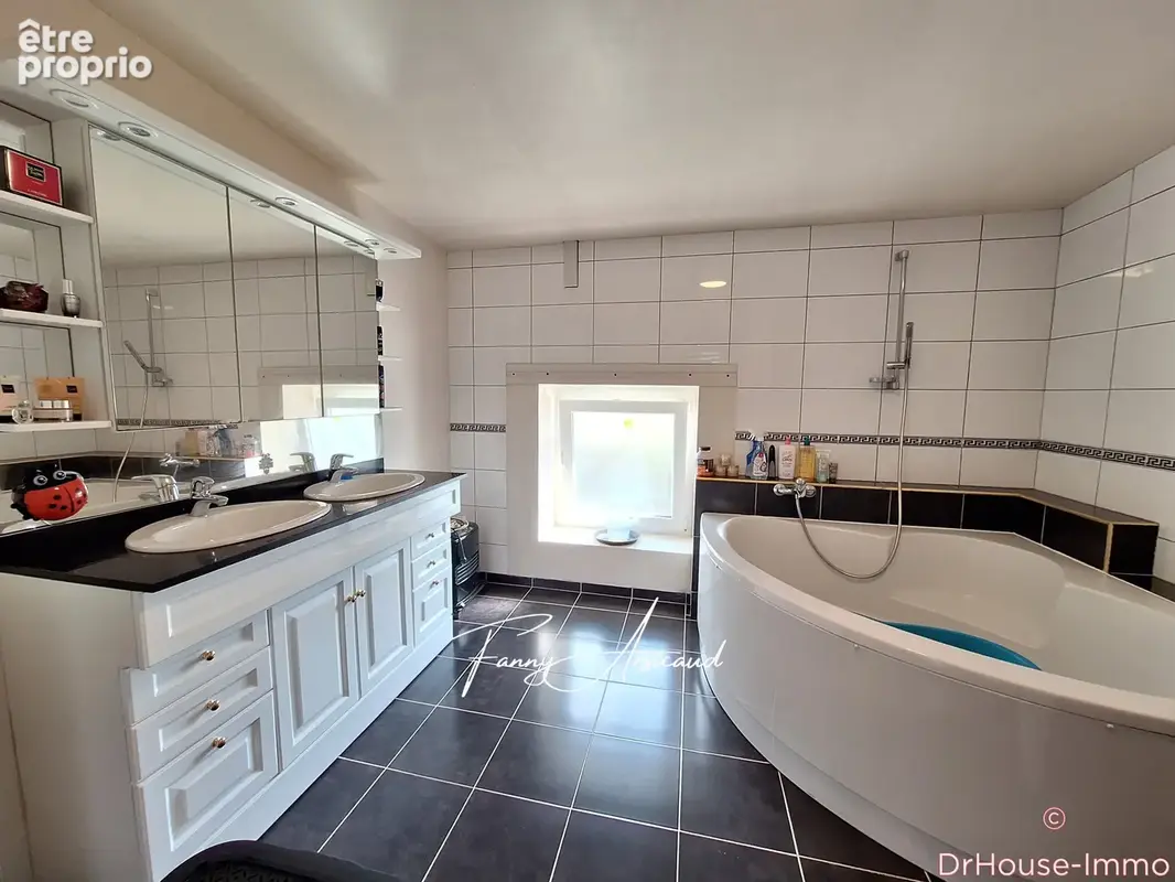 Maison 116 m² à Saint-Sigismond  - photo 170