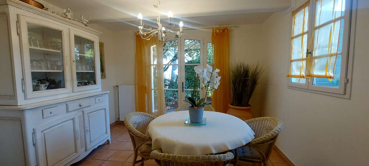 Maison à LA MOTTE