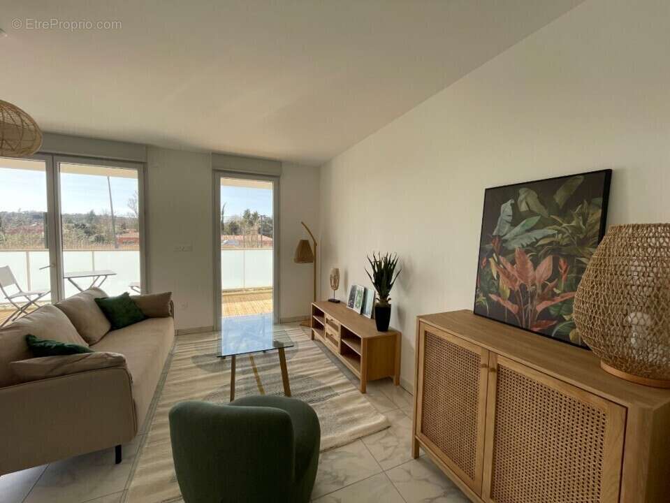 APPARTEMENT T3 + Terrasse - Auzeville Tolosane - photo 2