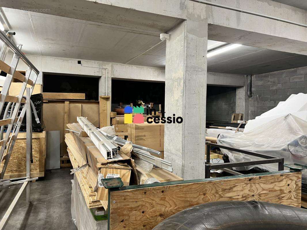 ? À VENDRE – Bâtiment d'activité / commerce – 1 750 - photo 23