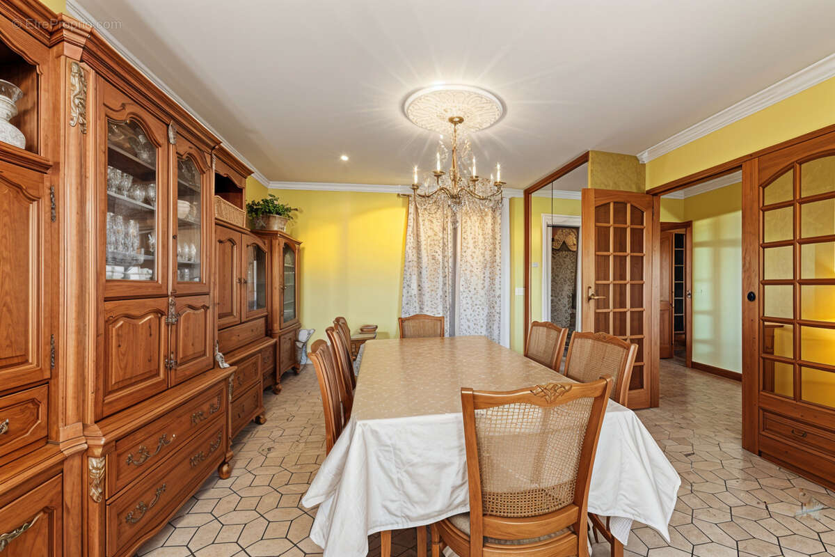 Maison à VILLEURBANNE